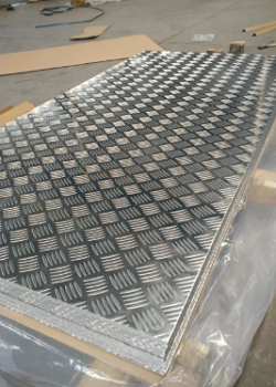 Cómo identificar la calidad de la placa de aluminio estampado